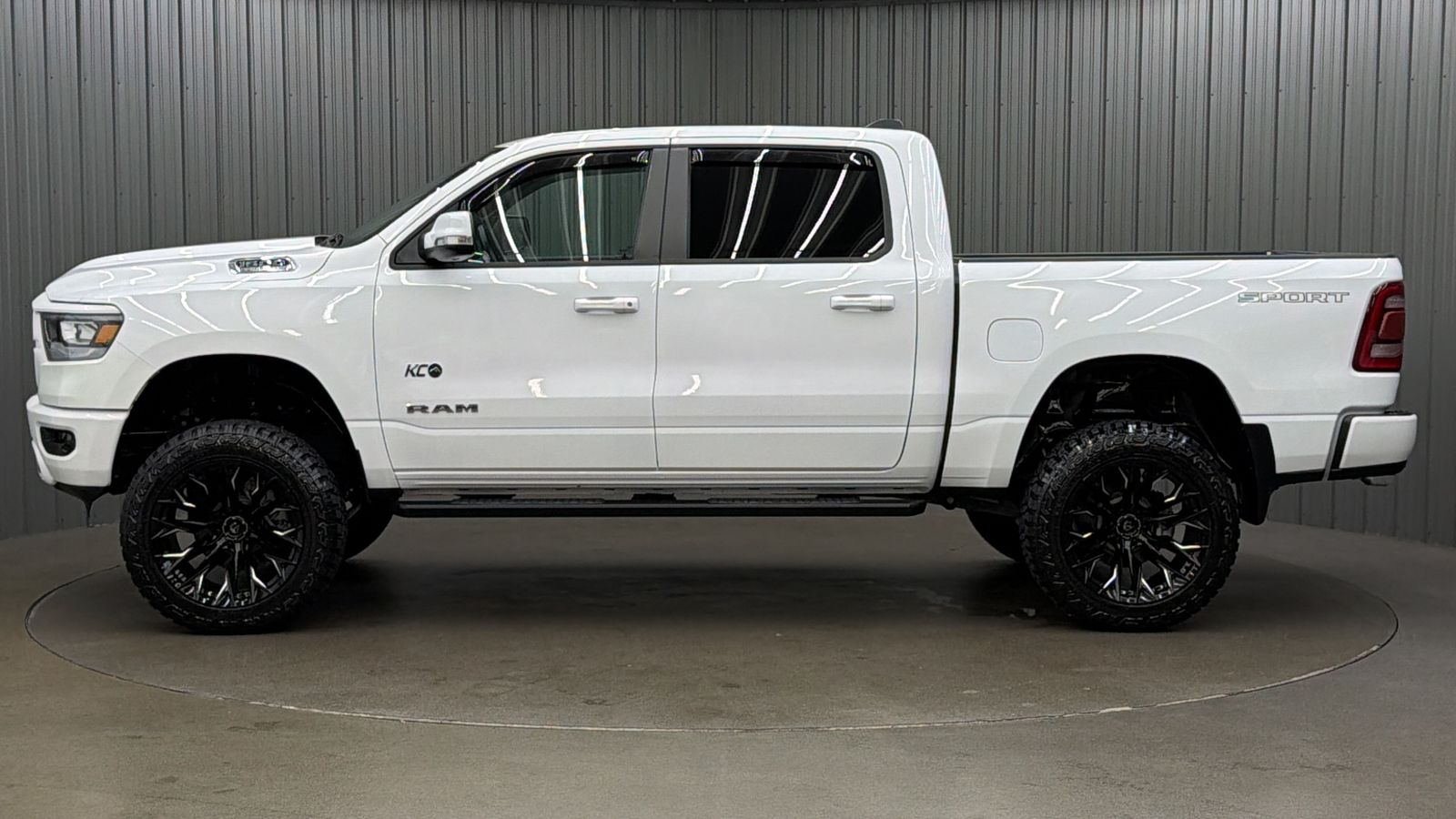 ram ram 1500 pickup 2022 1C6SRFFT1NN427708 image ram ram 1500 pickup 2022 1C6SRFFT1NN427708 image
